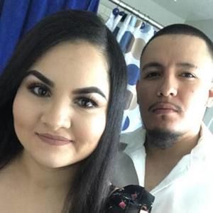 Meet your Posher, Luz c.